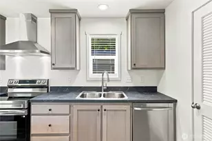 102 Sir Lancelot Way, Castle Rock, WA 98611 - Photo 11