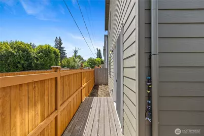 2216 117th Street SW, Everett, WA 98204 - Photo 33