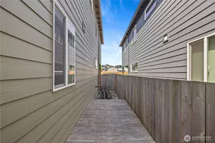 2216 117th St SW, Everett, WA 98204 - Photo 31