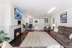 710 N 68th St, Seattle, WA 98103 - Photo 15