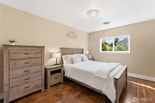 710 N 68th St, Seattle, WA 98103 - Photo 5
