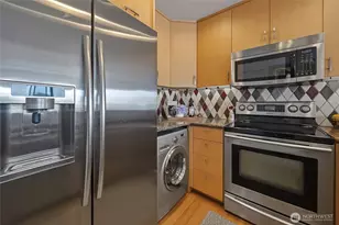 211 Summit Ave E, Seattle, WA 98102 - Photo 15