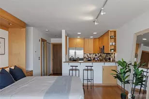 211 Summit Ave E, Seattle, WA 98102 - Photo 11
