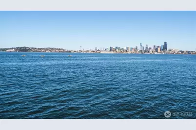 2364 Hobart Avenue SW, Seattle, WA 98116 - Photo 37