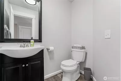 205 Roberts St NE, Orting, WA 98360 - Photo 11