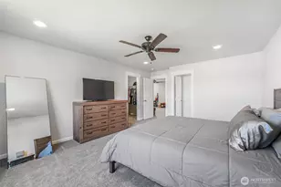 205 Roberts St NE, Orting, WA 98360 - Photo 23