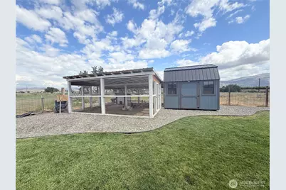 225 Robinson Canyon Road, Omak, WA 98841 - Photo 13