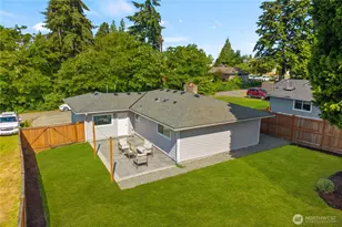 2147 NE 12th St, Renton, WA 98056 - Photo 27