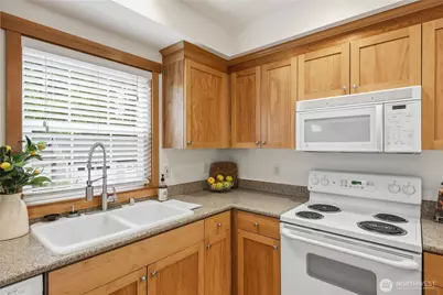 1368 Stonecress Lane NE, Bainbridge Island, WA 98110 - Photo 17