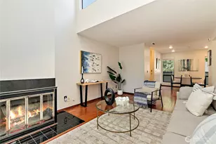 10819 NE 37th Pl, Bellevue, WA 98004 - Photo 3