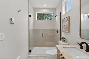 11737 40th Ave NE, Seattle, WA 98125 - Photo 11