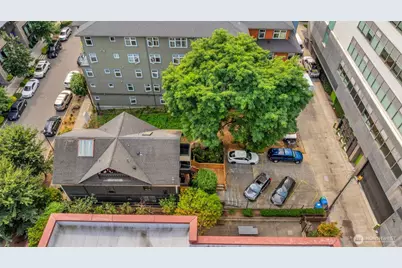 417 Minor Avenue N, Seattle, WA 98109 - Photo 7