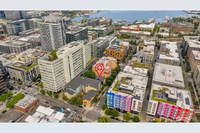 417 Minor Avenue N, Seattle, WA 98109 - Photo 15