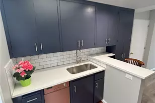 417 Minor Ave N, Seattle, WA 98109 - Photo 29