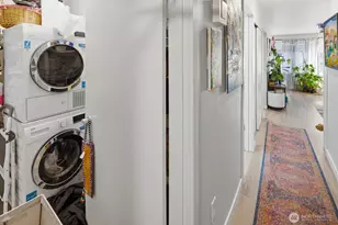 2362 Franklin Ave E, Seattle, WA 98102 - Photo 15