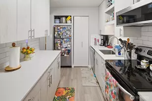 2362 Franklin Ave E, Seattle, WA 98102 - Photo 3