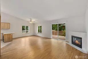 2220 Williams Rd, Oak Harbor, WA 98177 - Photo 5