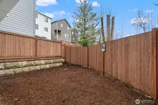 309 207th Pl SE, Bothell, WA 98012 - Photo 19