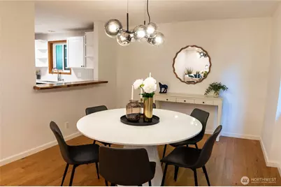 1028 Lakeview Boulevard E #8, Seattle, WA 98102 - Photo 7