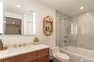 1028 Lakeview Blvd E, Seattle, WA 98102 - Photo 23