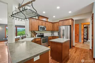 14900 NE Critter Hill Dr, Amboy, WA 98601 - Photo 9