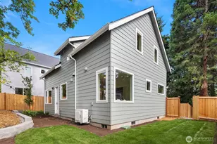 11739 40th Ave NE, Seattle, WA 98125 - Photo 25