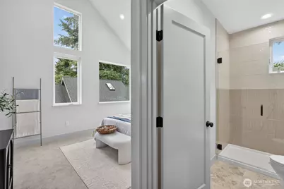 11739 40th Avenue NE #B, Seattle, WA 98125 - Photo 13