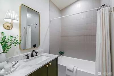 11739 40th Avenue NE #B, Seattle, WA 98125 - Photo 21