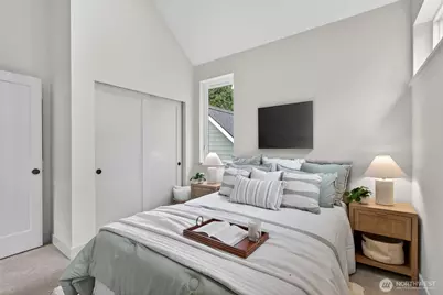 11739 40th Avenue NE #B, Seattle, WA 98125 - Photo 19