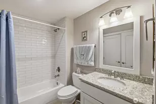 15300 112th Ave NE, Bothell, WA 98011 - Photo 23