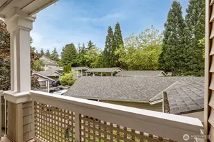 15300 112th Ave NE, Bothell, WA 98011 - Photo 9