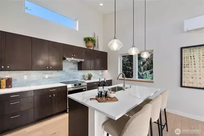 8625 30th Avenue SW, Seattle, WA 98126 - Photo 13