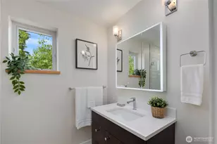 8625 30th Ave SW, Seattle, WA 98126 - Photo 19
