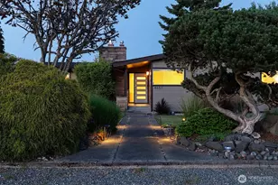4657 N Lexington St, Tacoma, WA 98407 - Photo 1