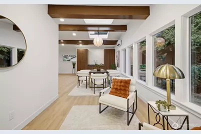 1547 NE Brockman Place, Seattle, WA 98125 - Photo 11