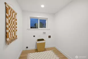 1547 NE Brockman Pl, Seattle, WA 98125 - Photo 25