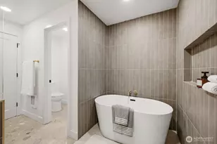 1547 NE Brockman Pl, Seattle, WA 98125 - Photo 15
