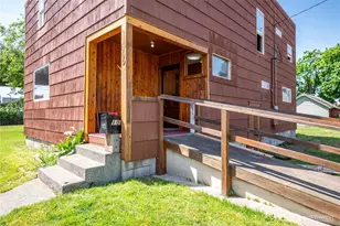 309 NW 2nd Ave, Kelso, WA 98626 - Photo 3