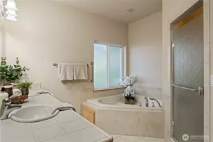 8151 E Seaview Dr, Port Orchard, WA 98366 - Photo 21