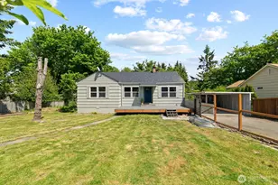 307 4th St, Steilacoom, WA 98388 - Photo 1