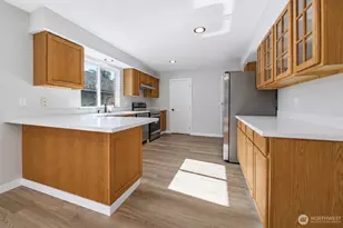 313 E 52nd St, Tacoma, WA 98404 - Photo 11