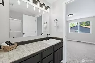 313 E 52nd St, Tacoma, WA 98404 - Photo 17