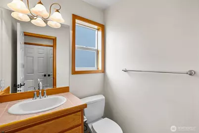 18410 11th Drive SE, Bothell, WA 98012 - Photo 19