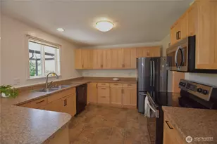 1014 S 21st St, Mount Vernon, WA 98274 - Photo 13