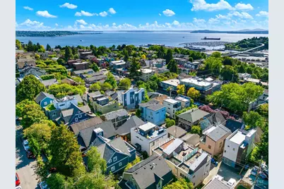 1919 A 9th Avenue W, Seattle, WA 98119 - Photo 3