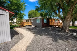 134 4th Ave SE, Soap Lake, WA 98851 - Photo 5