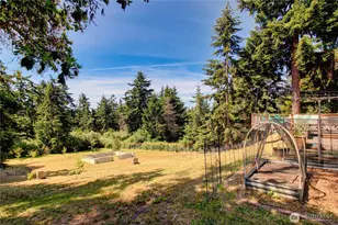 1054 NE Pennington Loop, Coupeville, WA 98239 - Photo 23