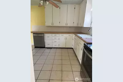 1509 Everett Street, Sumner, WA 98390 - Photo 9