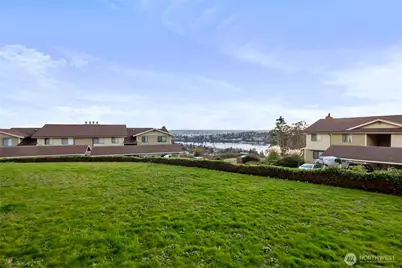 3400 Narrows View Lane NE #104, Bremerton, WA 98310 - Photo 19