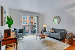 413 NE 70th St, Seattle, WA 98115 - Photo 5